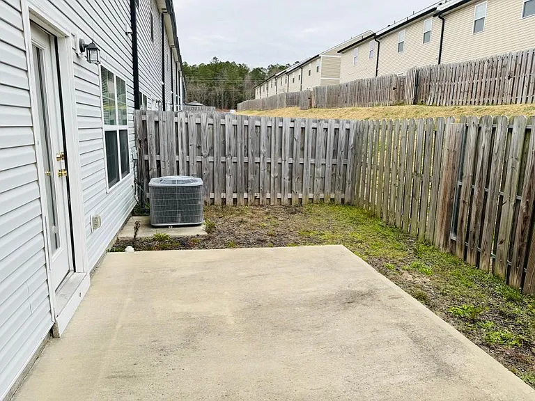 4279 Valencia Ln — Photo 32