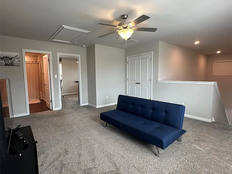 208 Mountain Valley St — Photo 24
