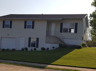 309 Orchard Ct, Troy, IL 62294