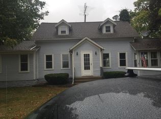 60912 Cochran Rd, Three Rivers, MI 49093