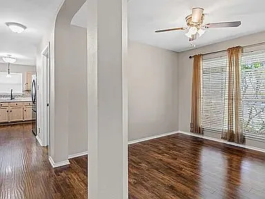 5011 Wood Glen Dr — Photo 5