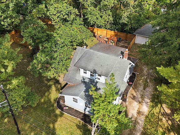 3rd image of 2356 W 58th St