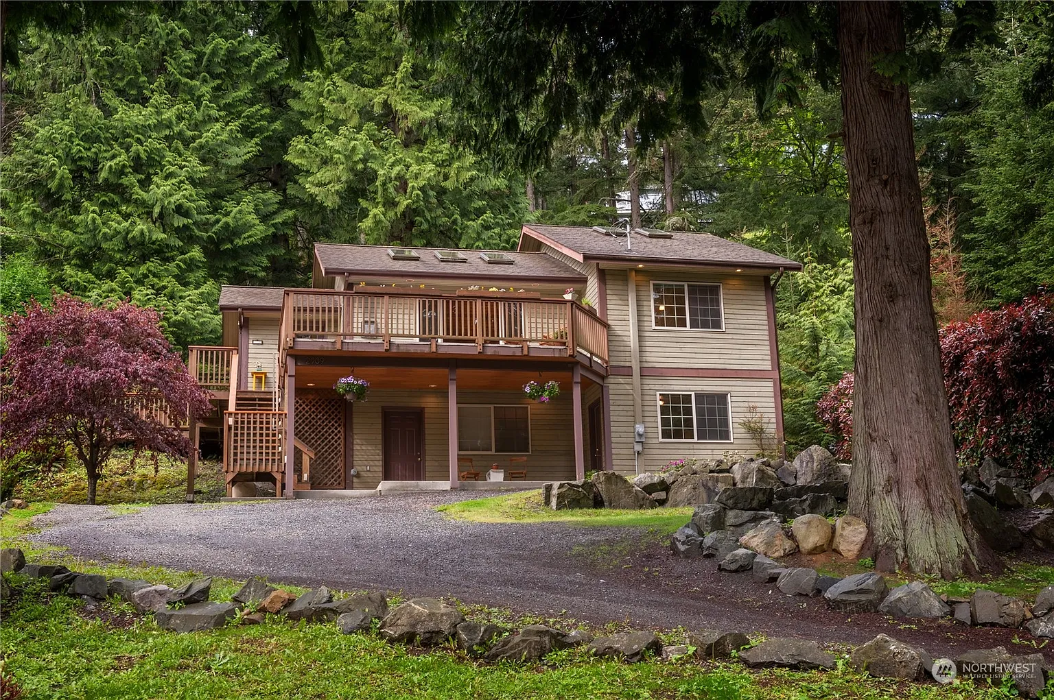 2909 Cedar Avenue photo 1