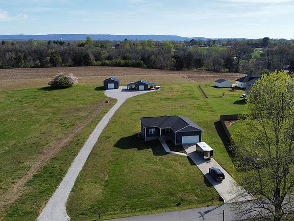 2nd image of 317 Woodland Dr