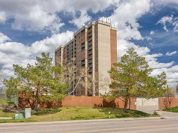 2nd image of 4944 SE Dalton Dr NW #413