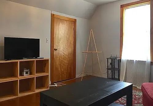 132 Cherry St — Photo 3