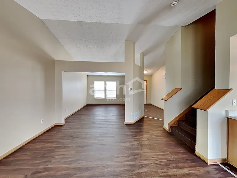 3969 Eastrise Dr — Photo 6