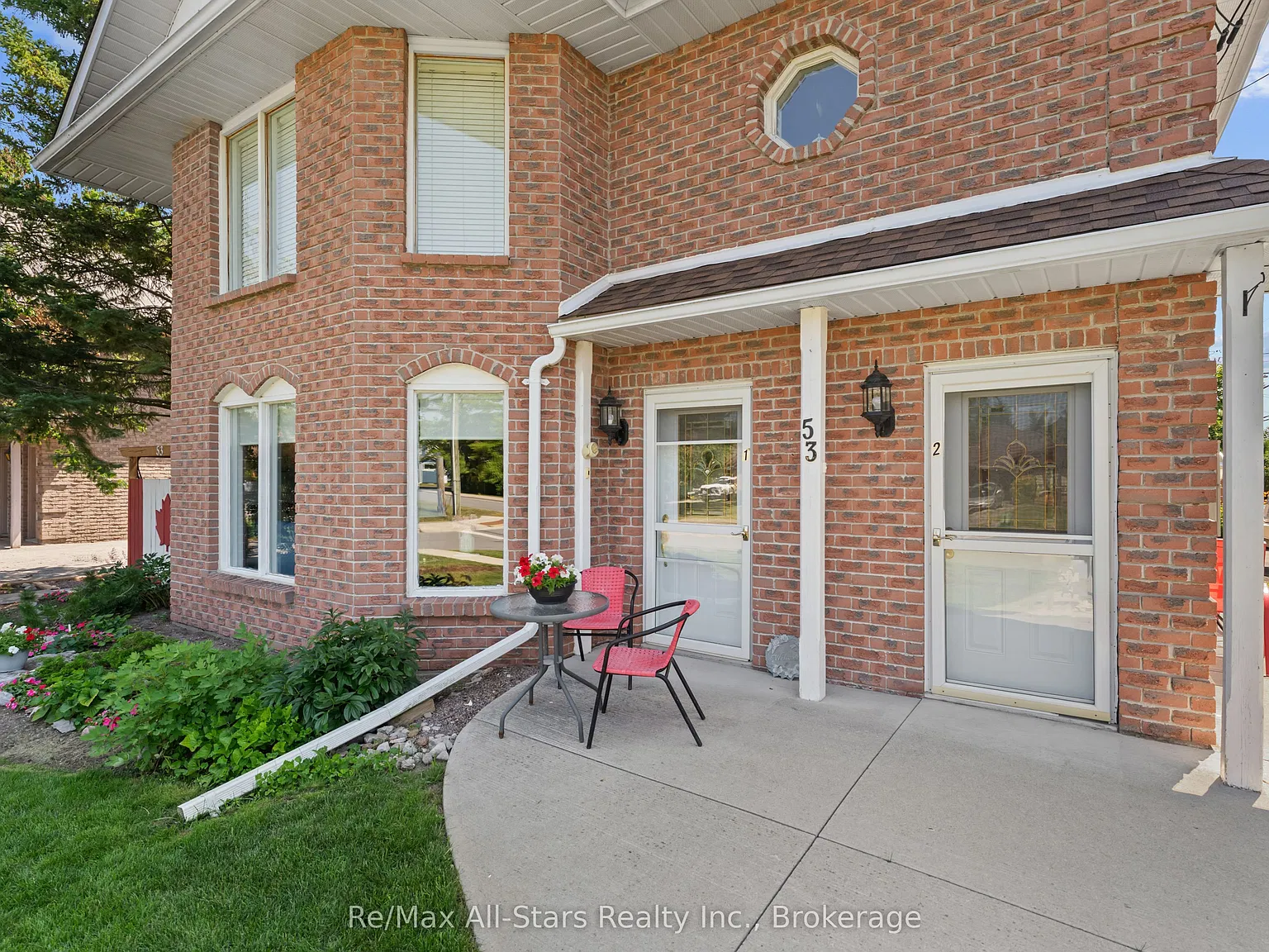 2 bed, $2,000 — Photo 2