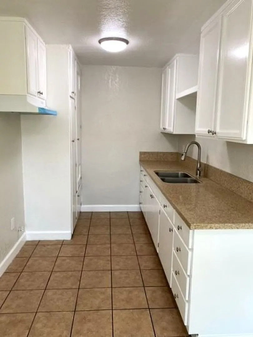 3 bed, 2.0 bath, $2,646 — Photo 1