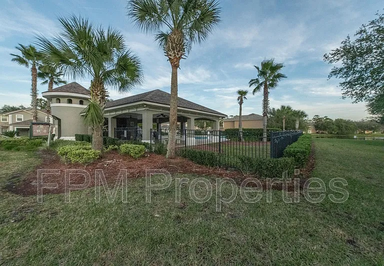 807 Scrub Jay Dr — Photo 35