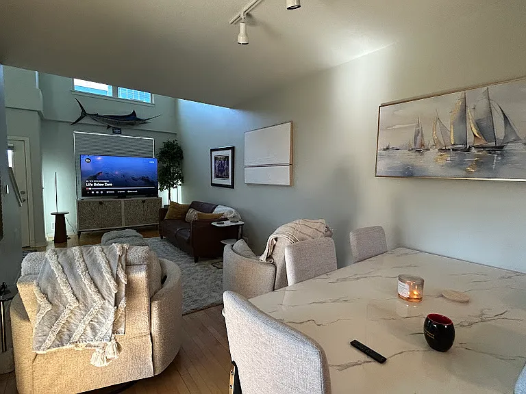 4577 Madison Ave #A — Photo 4