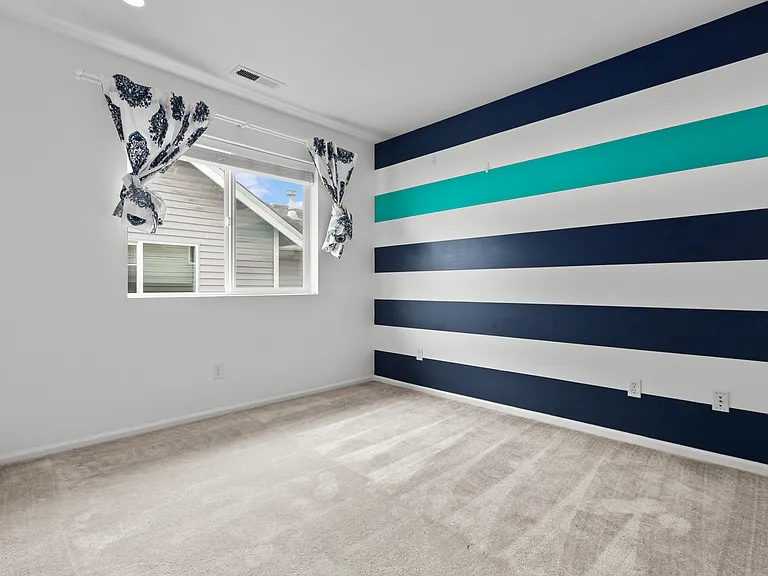 2410 88th Dr NE — Photo 17