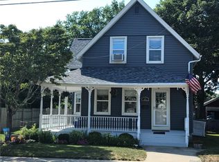 15 Prospect St, Pawcatuck, CT 06379