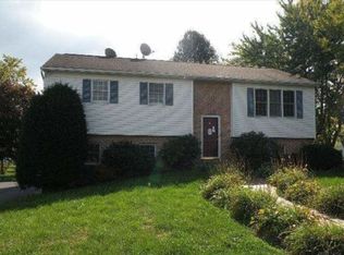 256 Degler Ave, Leesport, PA