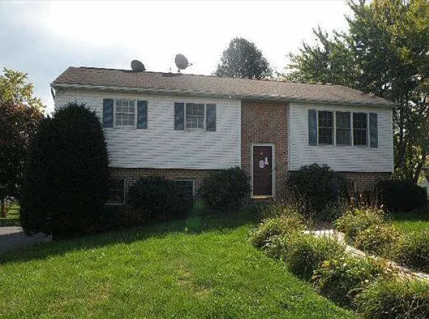 256 Degler Ave photo 1