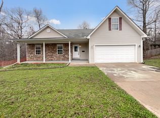 576 Brewer Dr, Locust Grove, GA 30248