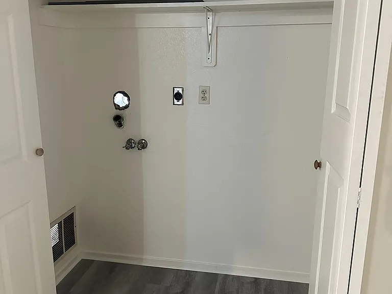 4809 Hahn Ave #37 — Photo 4