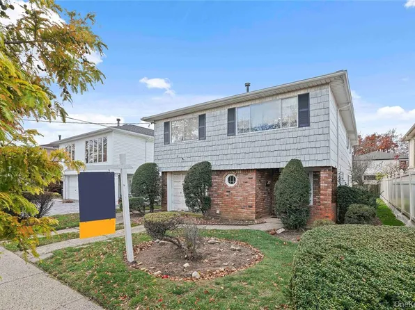 160-34 83rd Street image 42 of 43