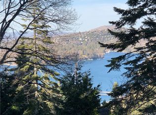 551 W Victoria Ct W, Lake Arrowhead, CA 92352