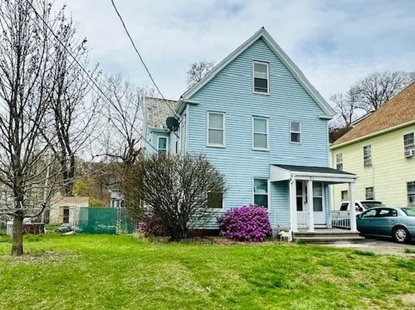 13-13 Meadow St #15, Holyoke, MA 01040