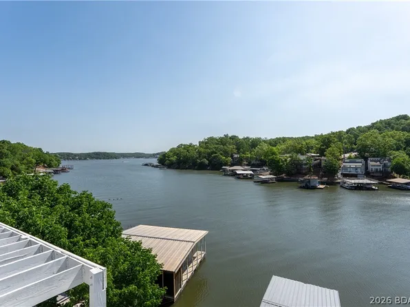 1111 Ginger Rd, Lake Ozark, MO 65049