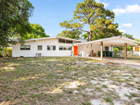 1048 Bristol Dr, Cocoa, FL 32922