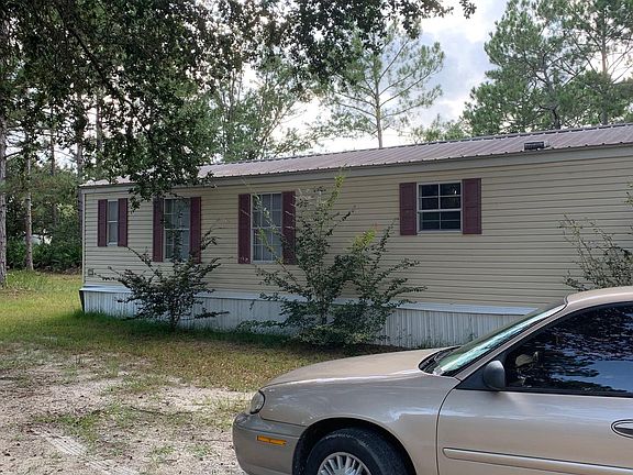 3rd image of 1740 Breezewood St