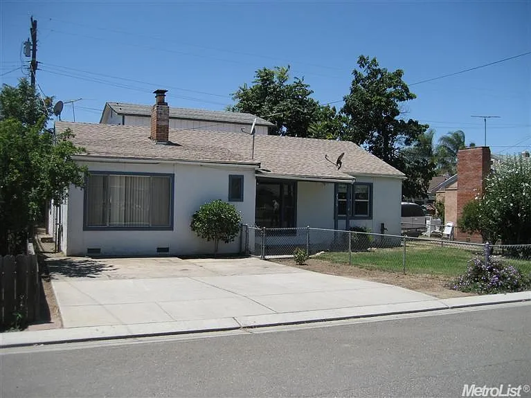 4519 Morgan St photo 1