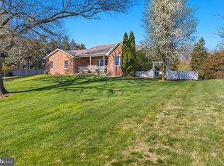 1166 Route 194 N, Abbottstown, PA 17301