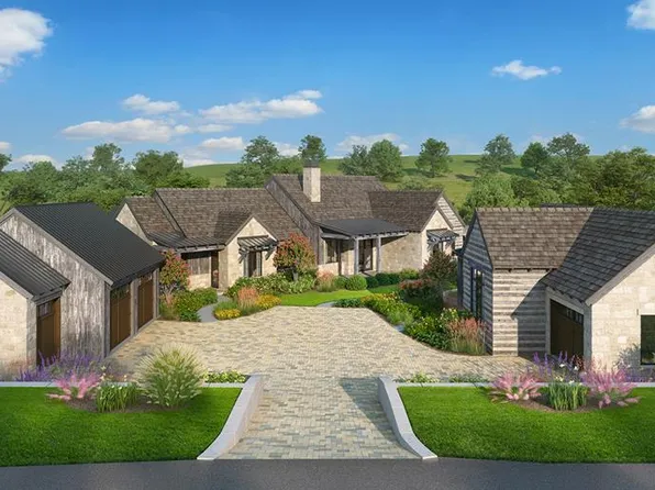 2281 Hagee Dr, Fredericksburg, TX 78624