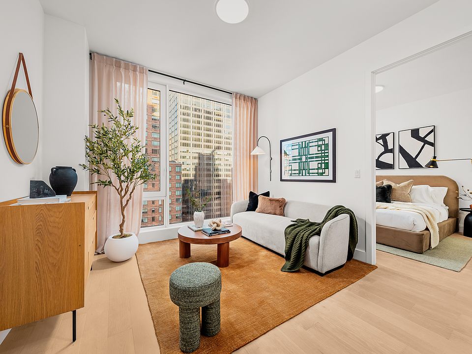 1st image of 250 W 49th St #12101