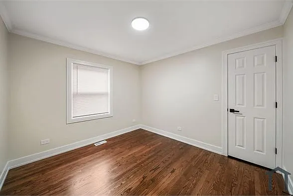12423 S Perry Ave — Photo 12