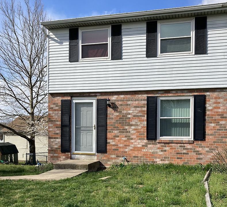 1st image of 392 Oxford Ave