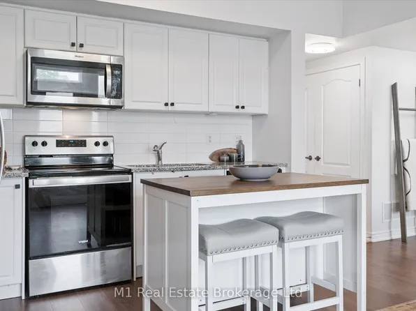 279 Law Dr, Guelph, ON N1E 7E8