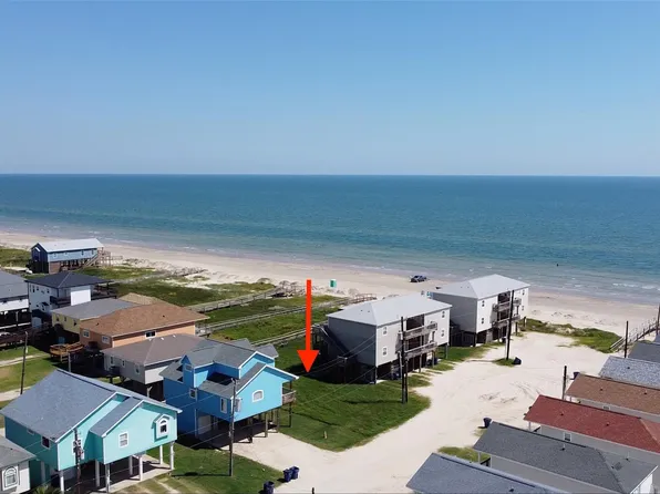 128 Howard St, Freeport, TX 77541