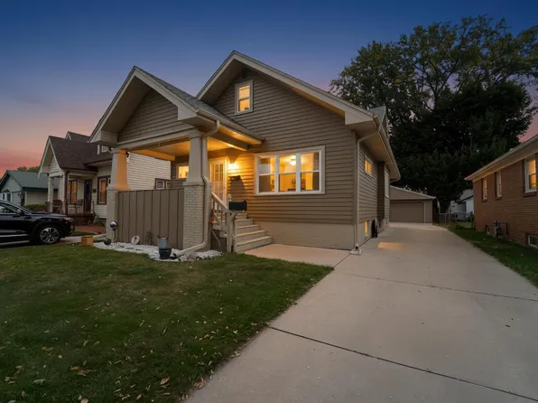 2123 Carlisle AVENUE, Racine, WI 53404