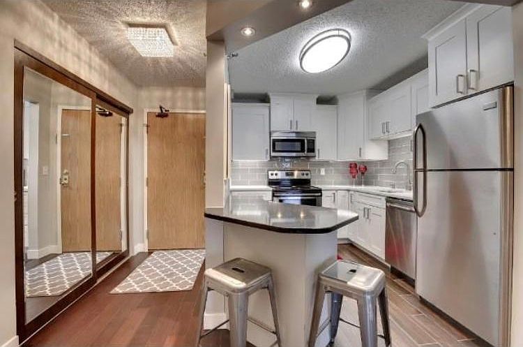 1st image of 78 10th St E Unit 2403