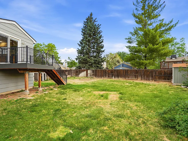 5711 W 76th Ave — Photo 32