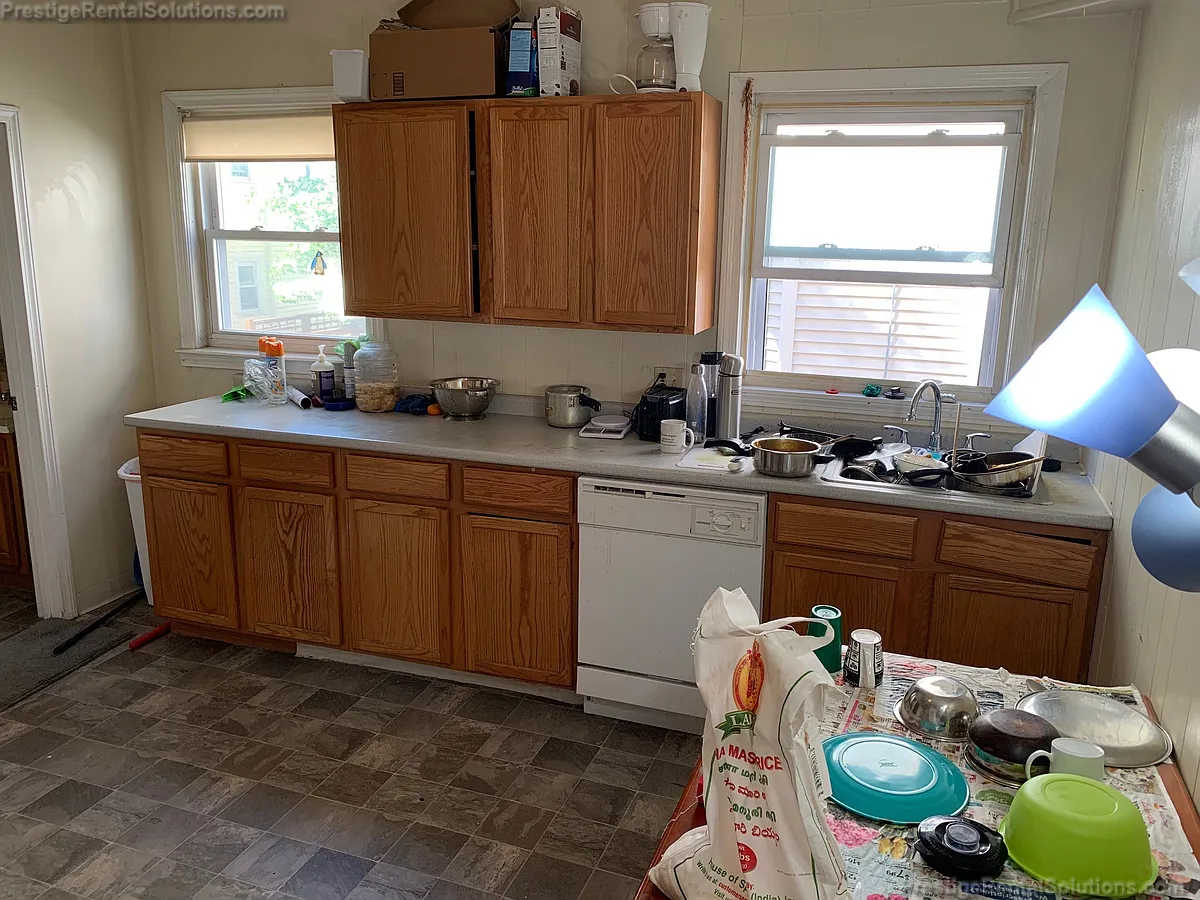 Building Photo - 88 Gardena St #1