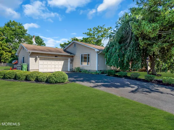 108 Motor Road, Pine Beach, NJ 08741