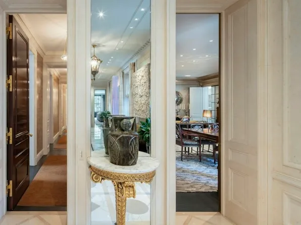 4 East 66th Street image 10 of 21