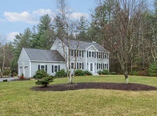 19 Crosswinds Dr, Groton, MA 01450