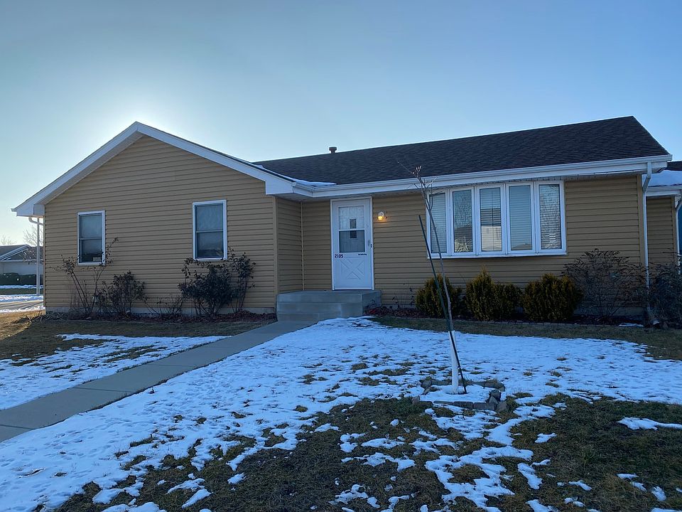 1st image of 2105 Hastings Dr