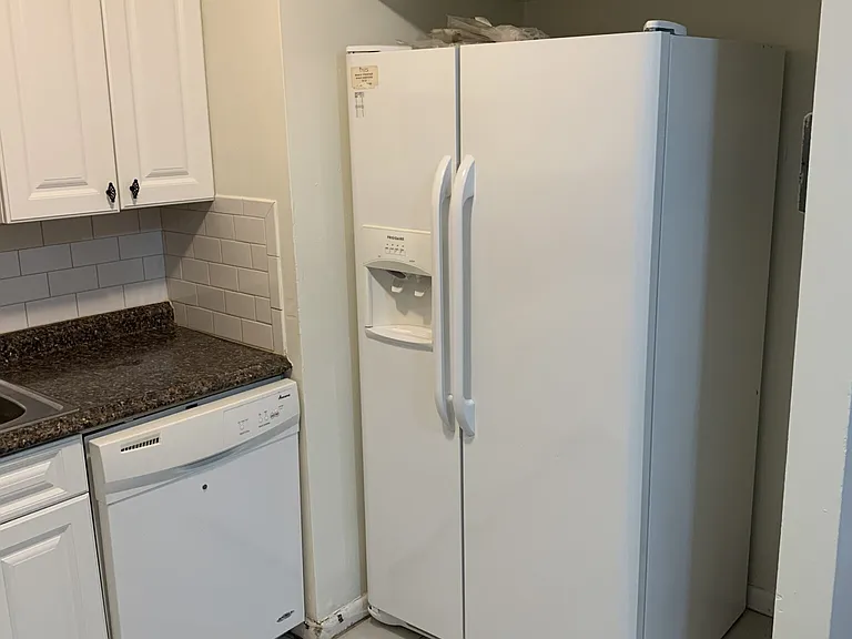 12 Scottfield Rd #B3 — Photo 10