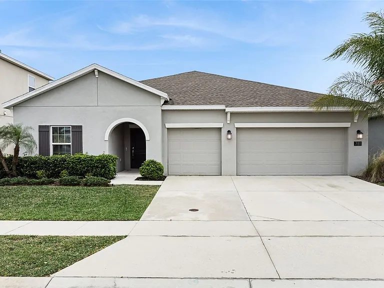 781 Taurus Ln — Photo 1