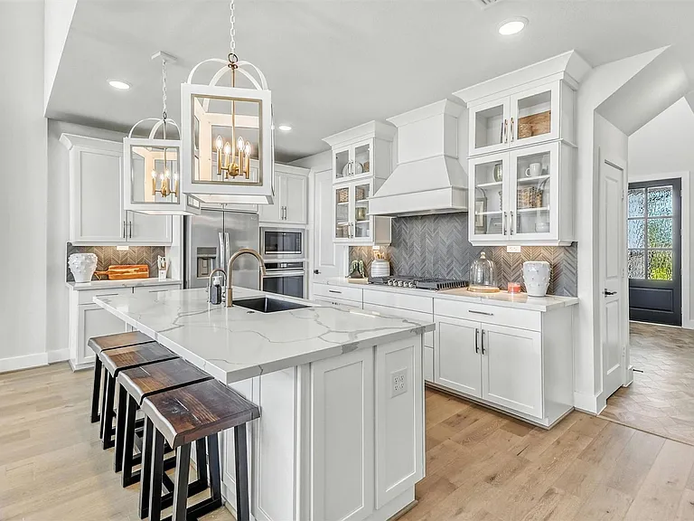 29703 Bur Creek Ln — Photo 6