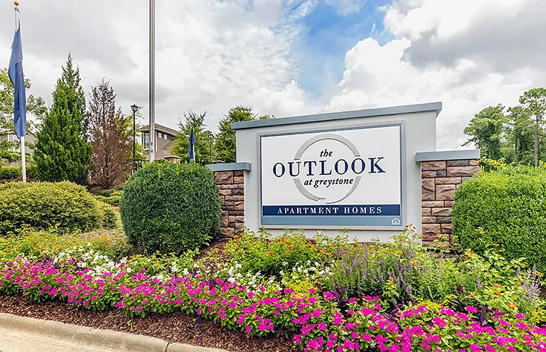 The Outlook at Greystone Apartment Homes — Photo 23