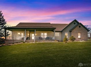 7423 Stoneham Cir, Springboro, OH 45066