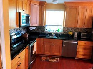 2465 Penns Ridge Blvd, Easton, PA 18040