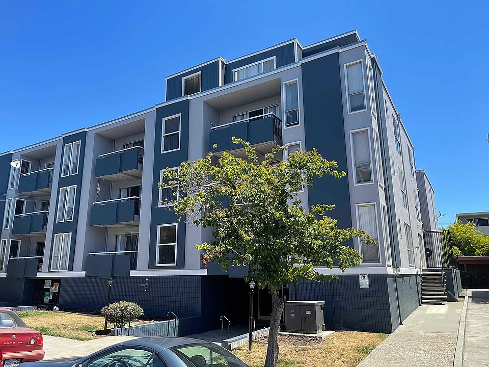1st image of 366 Bellevue Ave #1B-1Ba